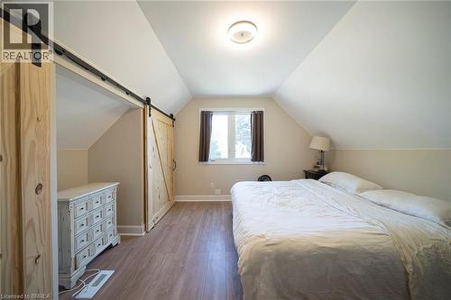 32 Elmwood Avenue, Brantford, ON 