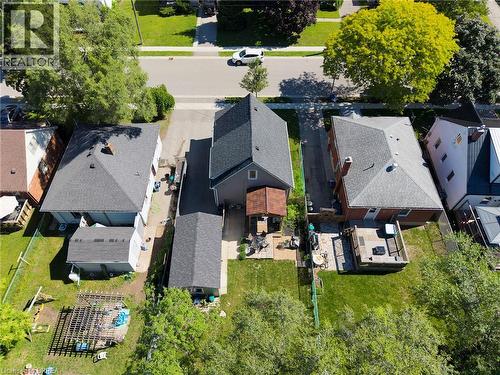 32 Elmwood Avenue, Brantford, ON 
