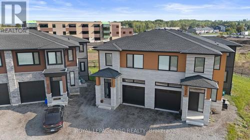 7392 SPLENDOUR DRIVE  Niagara Falls (Brown), ON L2H 3V7