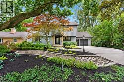 203 FORSYTH Drive  Waterloo, ON N2L 1A1