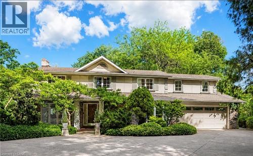 5052 LAKESHORE Road  Burlington, ON L7L 1B9