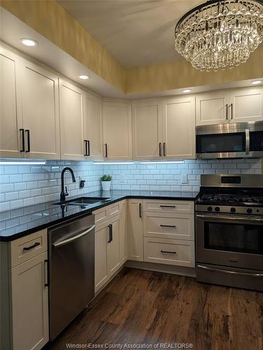 1982 Westminster, Windsor, ON 