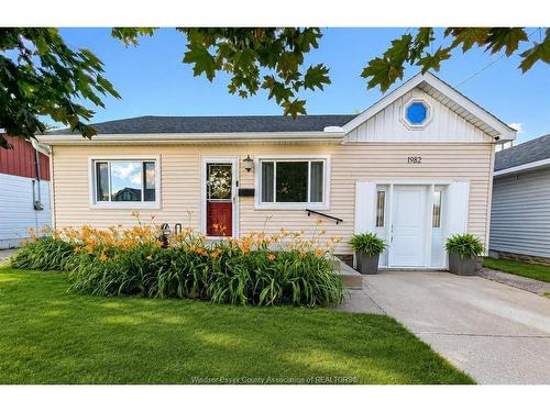1982 Westminster, Windsor, ON 