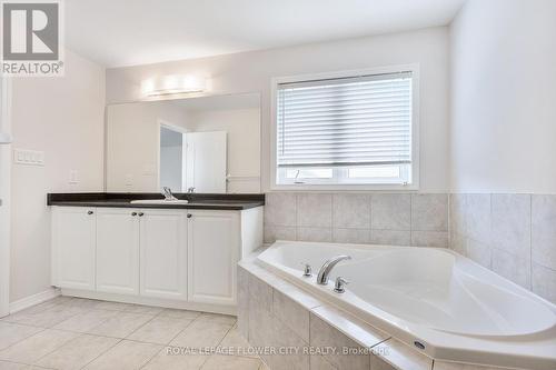 25 Munro Circle, Brant, ON 