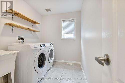 25 Munro Circle, Brant, ON 