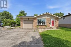 32 COURTICE CRESCENT Collingwood, ON L9Y 4G1