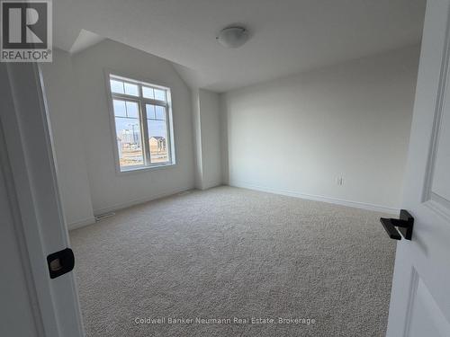 537 Anton Crescent, Kitchener, ON 