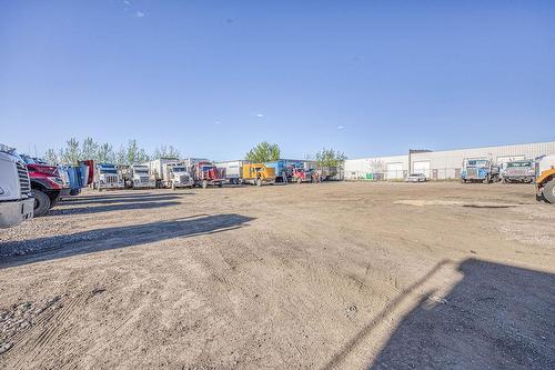 3652 74 Ave Nw, Edmonton, AB 