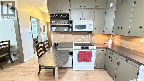 103 Walsh Street, Maple Creek, SK 