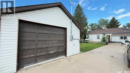 103 Walsh Street, Maple Creek, SK 