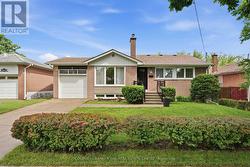 40 BENWAY DRIVE Toronto, ON M9W 1Z3