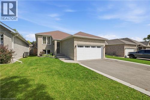 114 DONEGAL Drive  Brantford, ON N3T 6N4