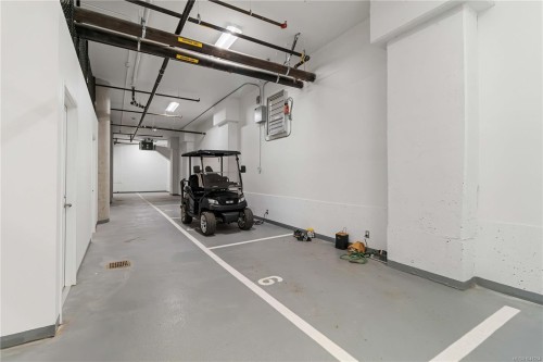 #1006-2000 Hannington Rd, Langford, BC - Indoor Photo Showing Garage