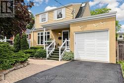 149 BROOKLAWN AVENUE Toronto, ON M1M 2P8