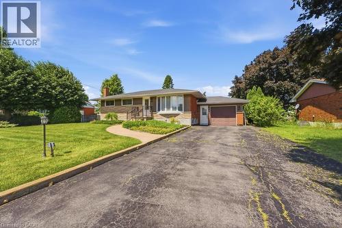 41 ORIOLE Crescent  Grimsby, ON L3M 3X7