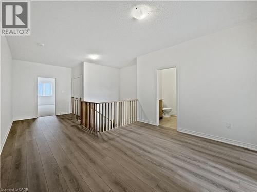 OPEN SPACE 2ND FLOOR - 82 Gledhill Crescent, Cambridge, ON - Indoor Photo Showing Other Room