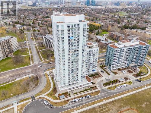 605 - 10 DEERLICK COURT  Toronto, ON M3A 0A7