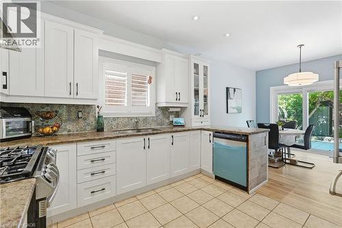 31 Commando Court, Waterdown, ON 
