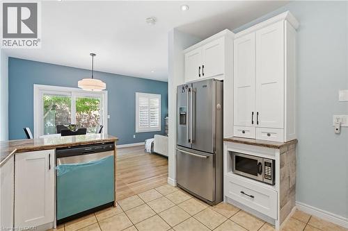 31 Commando Court, Waterdown, ON 
