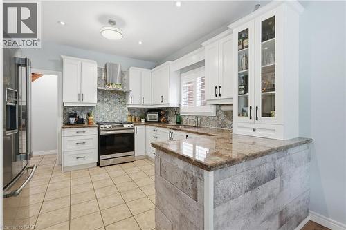 31 Commando Court, Waterdown, ON 