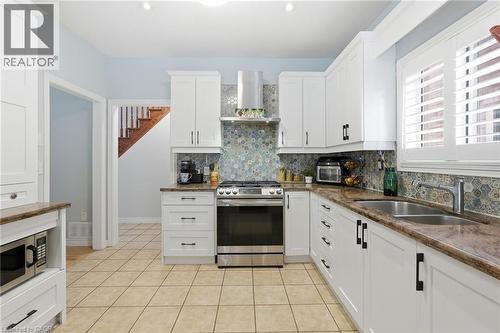 31 Commando Court, Waterdown, ON 