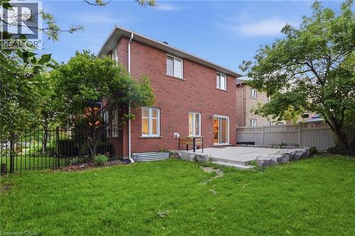31 Commando Court, Waterdown, ON 