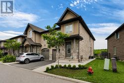 27 - 98 SHOREVIEW PLACE  Hamilton (Lakeshore), ON L8E 0J4