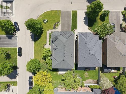 31 Commando Court, Hamilton, ON 