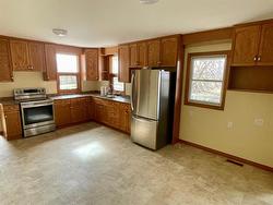 Plenty of Cupboards - 