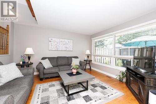 104 - 5 WOODLAWN COURT  Grimsby (Grimsby Beach), ON L3M 3T4