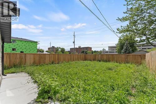229 Aylmer, Windsor, ON 