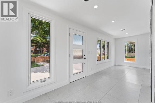 229 Aylmer, Windsor, ON 