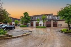79 381 Westwood Drive  Winnipeg, MB R3K 1G4