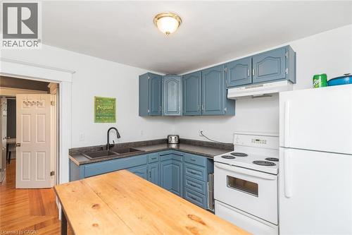 9 Senator Avenue, Hamilton, ON 