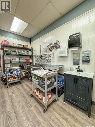 144 1St Avenue Nw, Swift Current, SK 