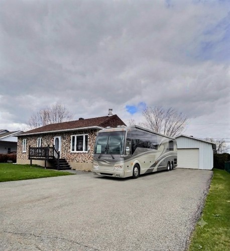 Front of Structure - 4305 Av. Lefebvre, Bécancour, QC 
