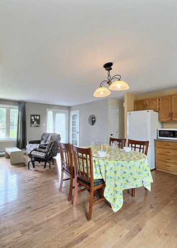 Dining Room - 4305 Av. Lefebvre, Bécancour, QC 