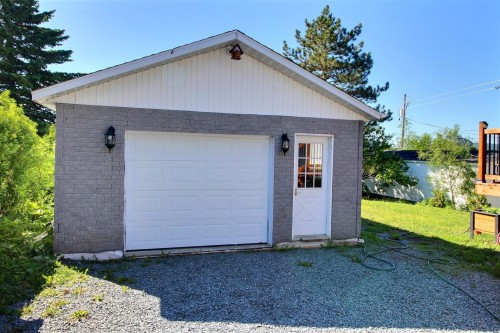 Garage - 26 Rue Gélineau, Rouyn-Noranda, QC 