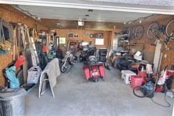 Garage - 