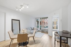 602-88 Rue Charlotte Montréal (Ville-Marie), QC H2X 4E2