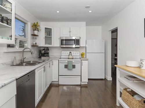 79 Vera Avenue, Thunder Bay, ON 