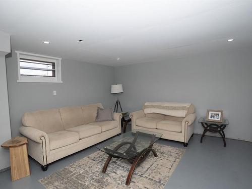 79 Vera Avenue, Thunder Bay, ON 