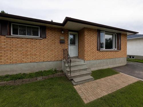334 Lambton Cres, Thunder Bay, ON 