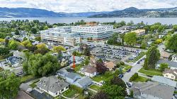 633 Glenwood Avenue Kelowna, BC V1Y 5M2