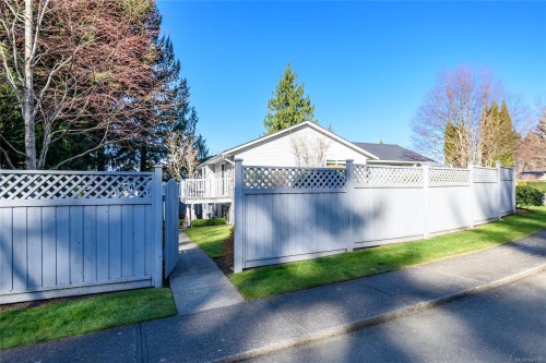1580 Beaconsfield Cres, Comox, BC 