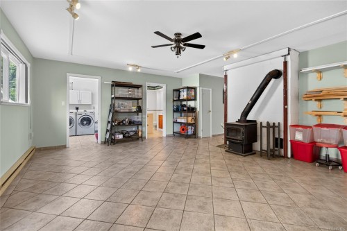 1663 Belair Rd, Comox, BC 
