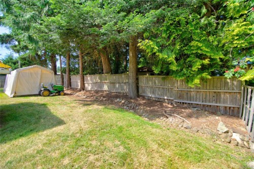 1663 Belair Rd, Comox, BC 