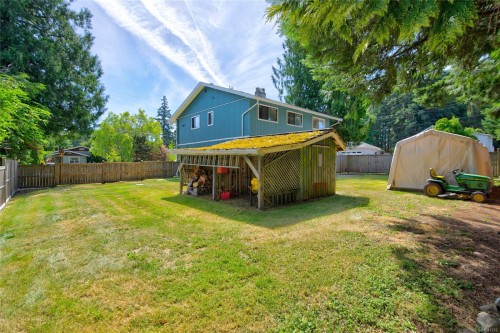 1663 Belair Rd, Comox, BC 