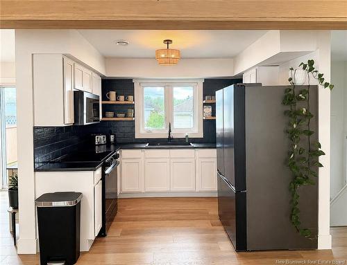 1130 Rockland Dr, Bathurst, NB 