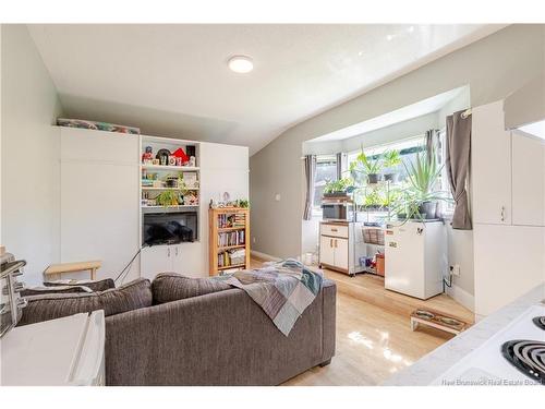 105 Kings College Rd, Fredericton, NB 